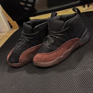 Jordan 12’s